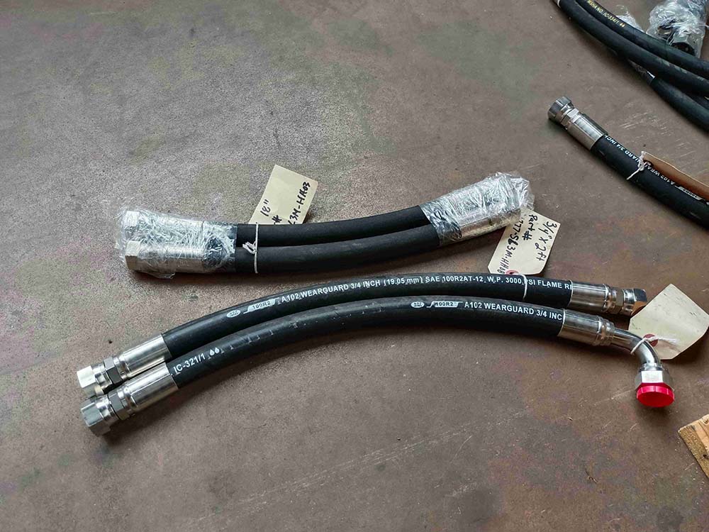 Hydraulic pipe